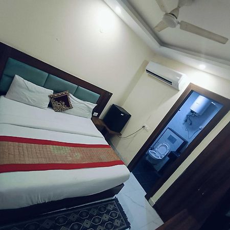 Hotel Konark A Family Stay Aerocity New Delhi Exterior photo